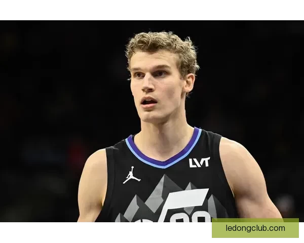 马尔卡宁髋部伤势恶化赛季或受影响至少缺阵两周